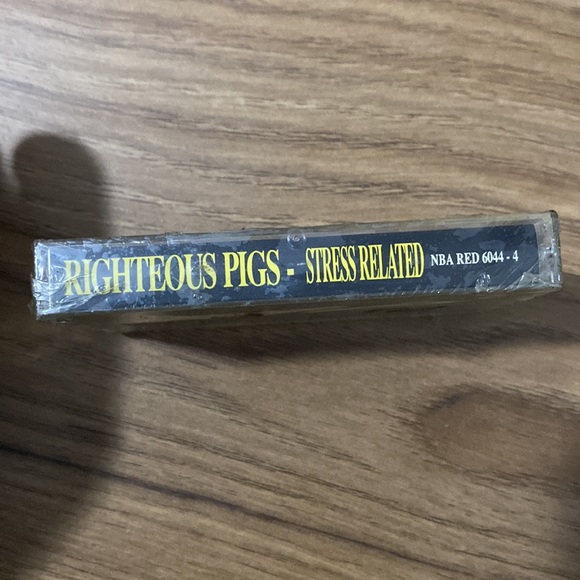 RIGHTEOUS PIGS - Stress Related 1990 Cassette (Collectible) Nuclear Blast - Picture 5 of 6